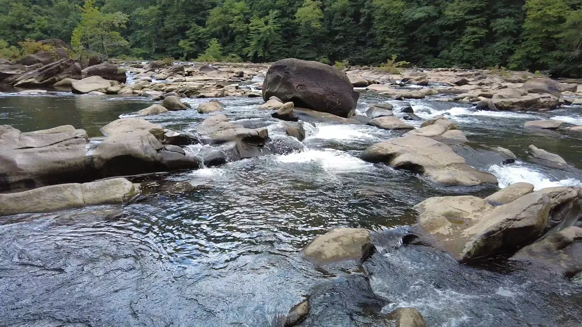 Broken Nose rapid viewed with no release at low water