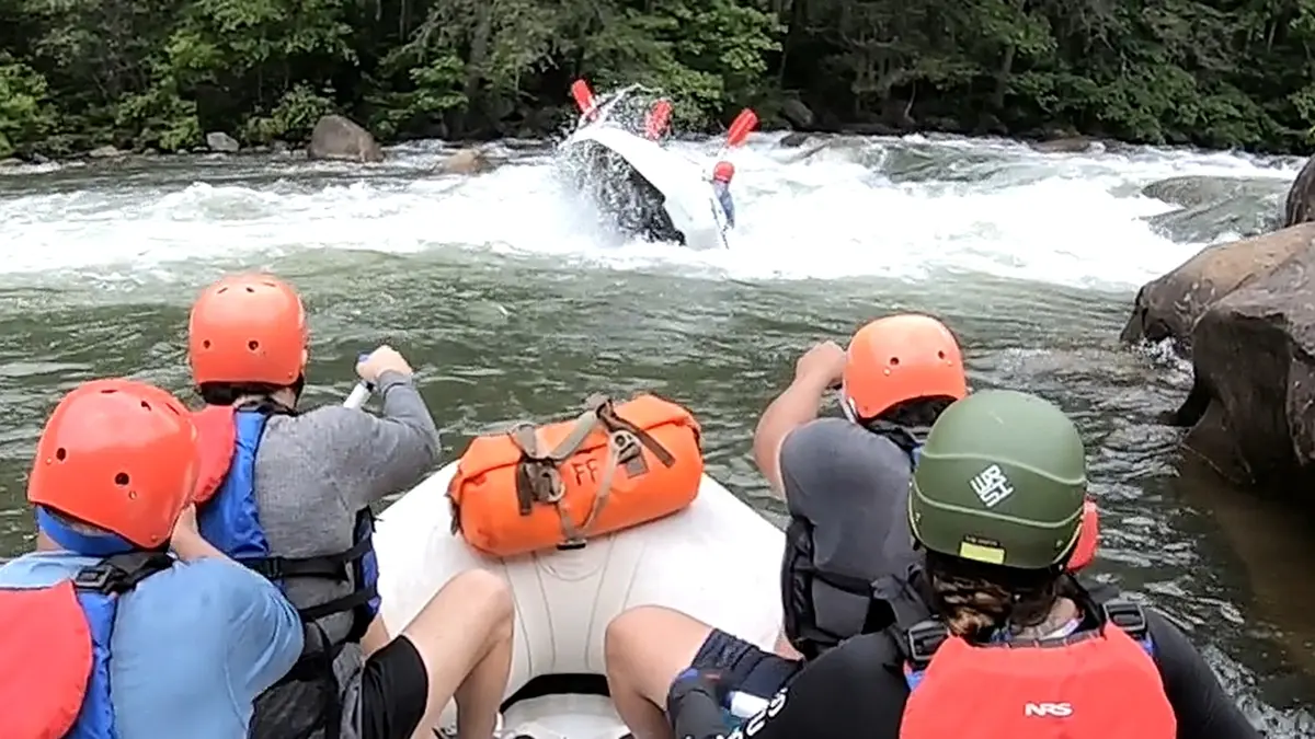 Austin over surfing his crew in Double Suck