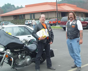 FastFred and FU in fornt of the Bryson City Courthouse