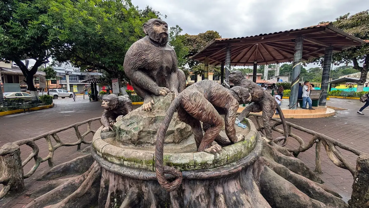 Monkey art has replaced the monkeys near Tena Ecuador