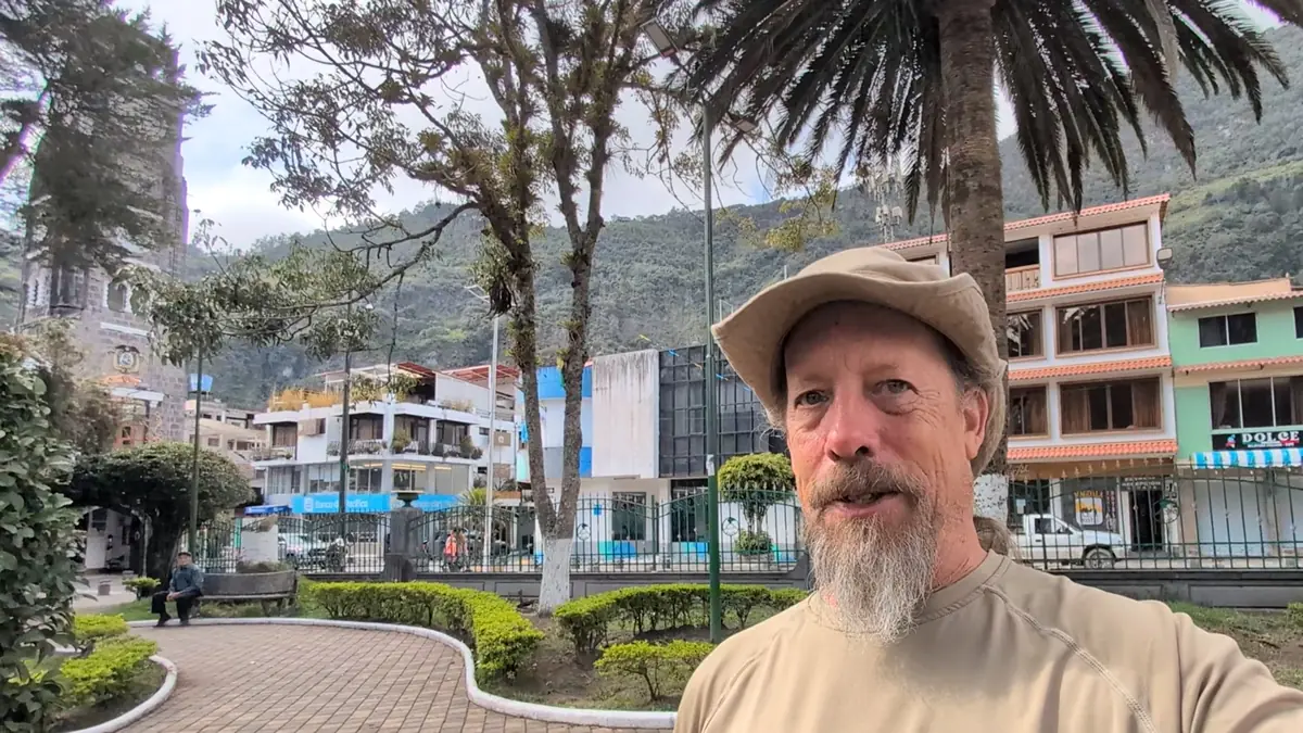 Fast Fred at Parque Palomino Flores in the center of Baños de Agua Santa