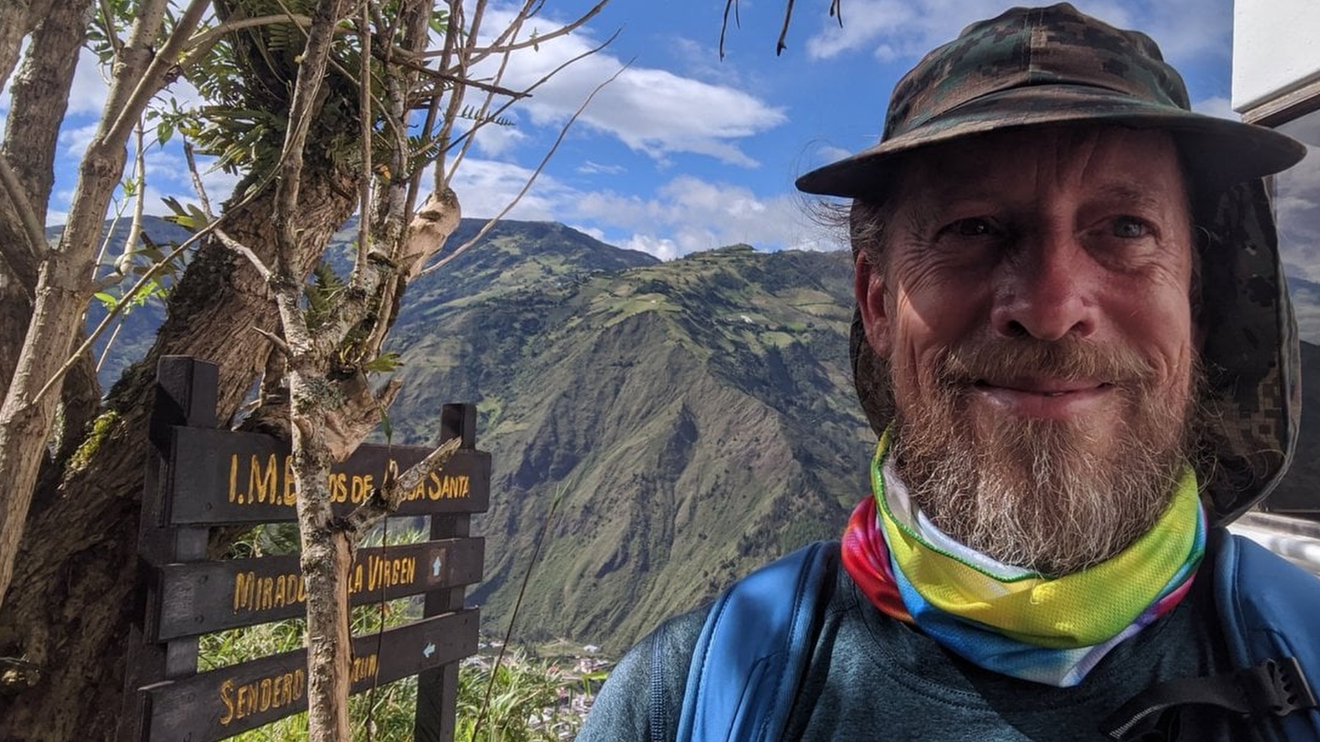 Travel Ecuador - Photo of Fast Fred above Banos de Agua Santa hiking