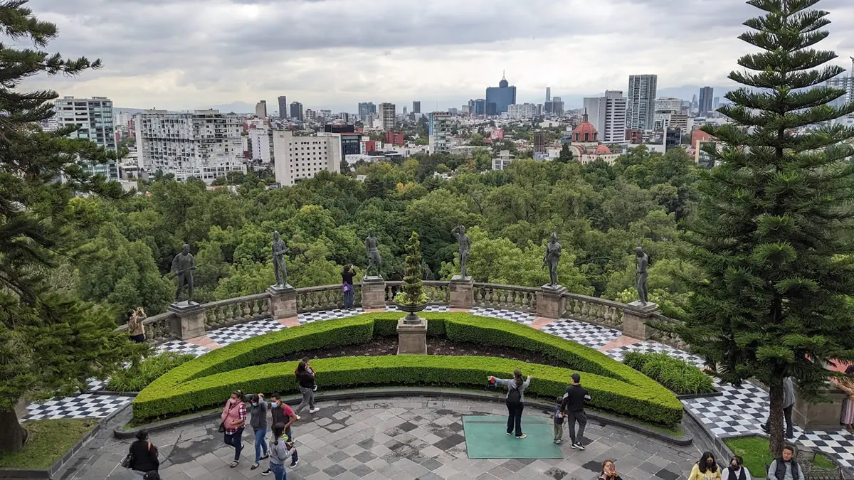 Bosque de Chapultepec park view